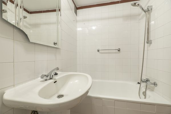 Porcelain Tub Repair